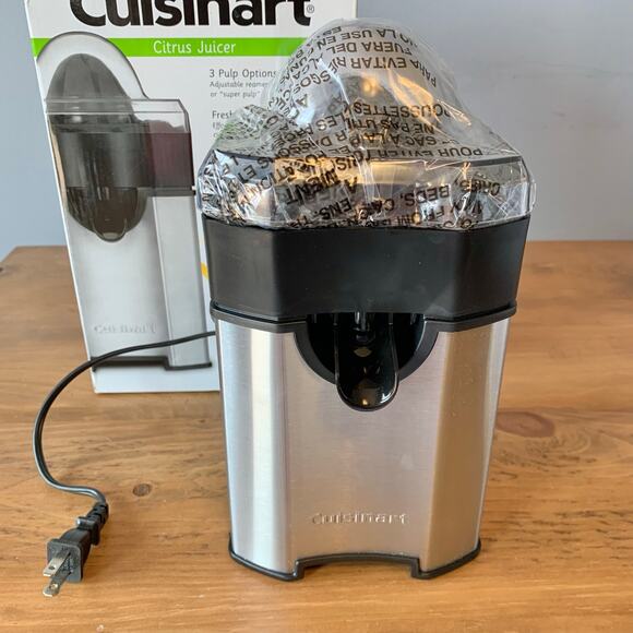Cuisinart Citrus Juicer Pulp Control Model CCJ- 500 Adjustable NIB - Picture 4 of 16